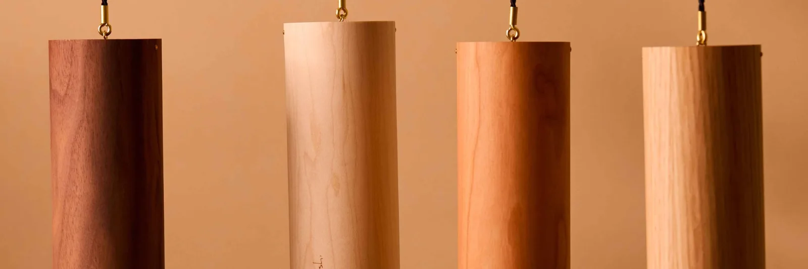 Quatre carillons Koshi en bois de la collection Earth Symphony